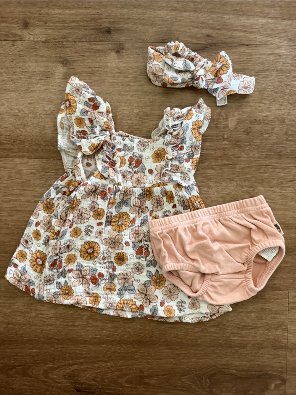 Organic Cotton Rabbit + Bear Dress with Bloomers and Headband 0-3 mo EUC
